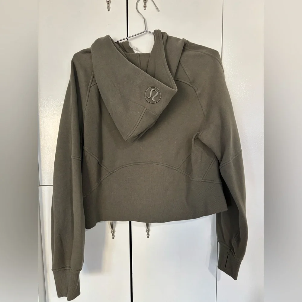 lululemon athletica Olive Green Full-Zip Hoodie with Hood - Picture 2 of 2